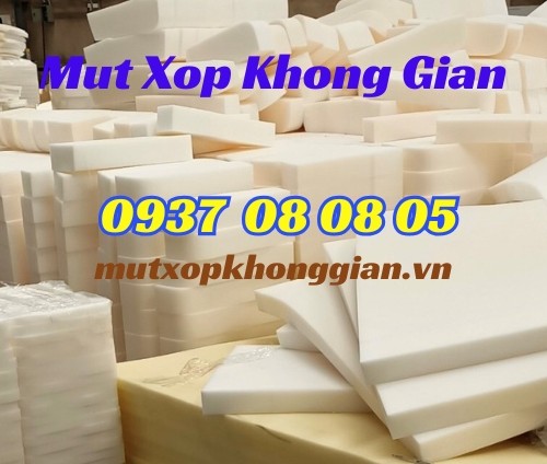 Mút Xốp Không Gian Mút Sofa